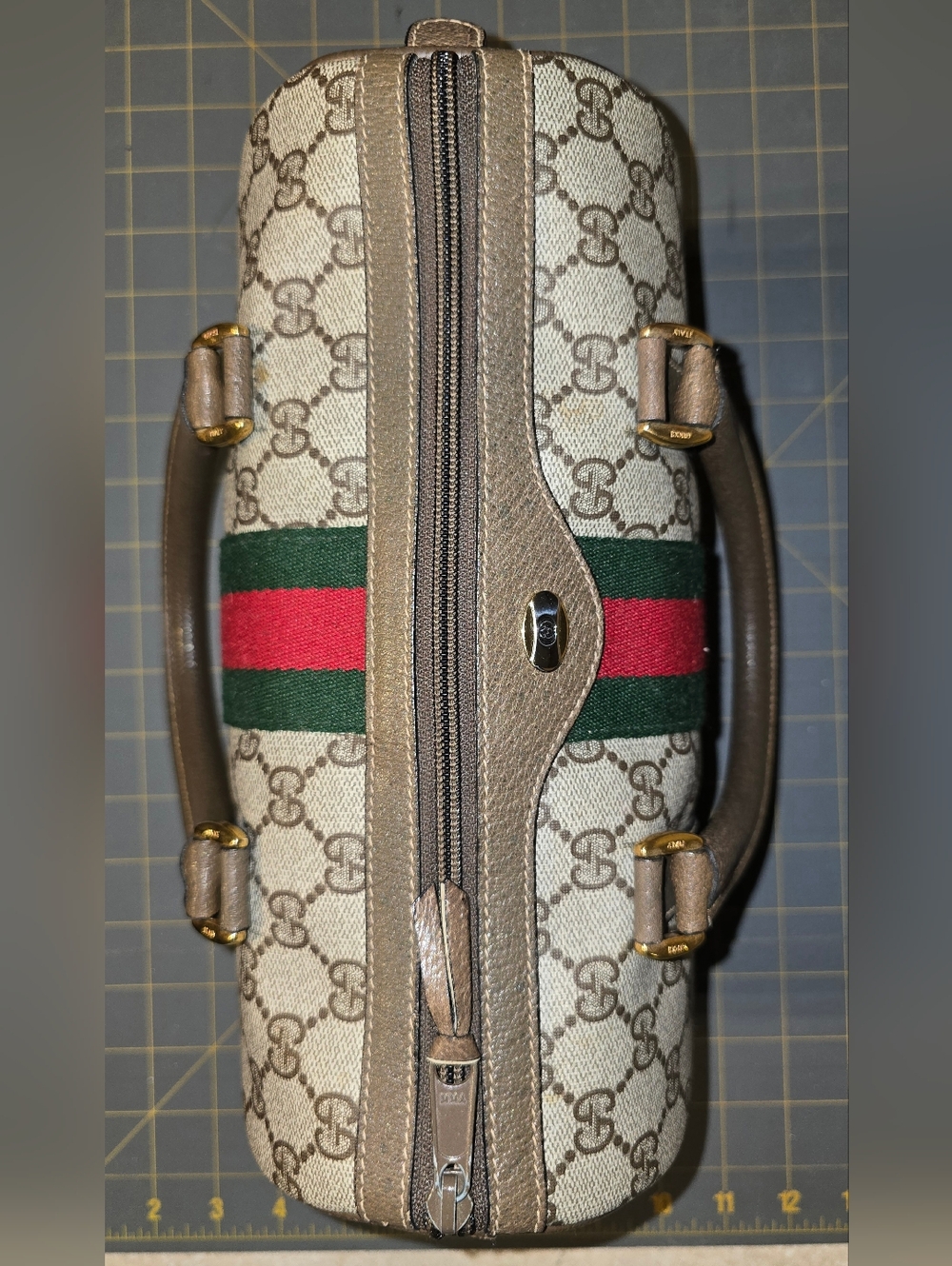 Gucci Accessory Collection Supreme Boston Bag, Brown - Picture 12 of 13
